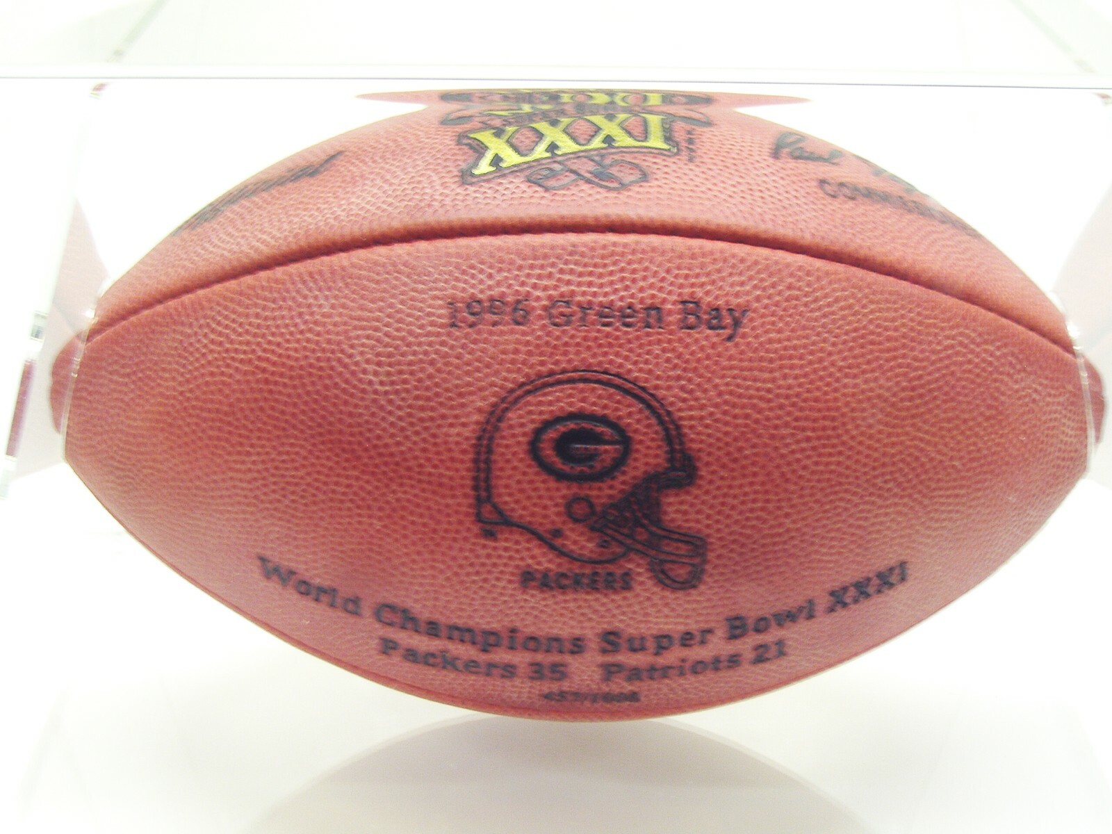 Green Bay Packers Serial Numbered Superbowl XXXI "Player" Game Ball 1 of a Kind