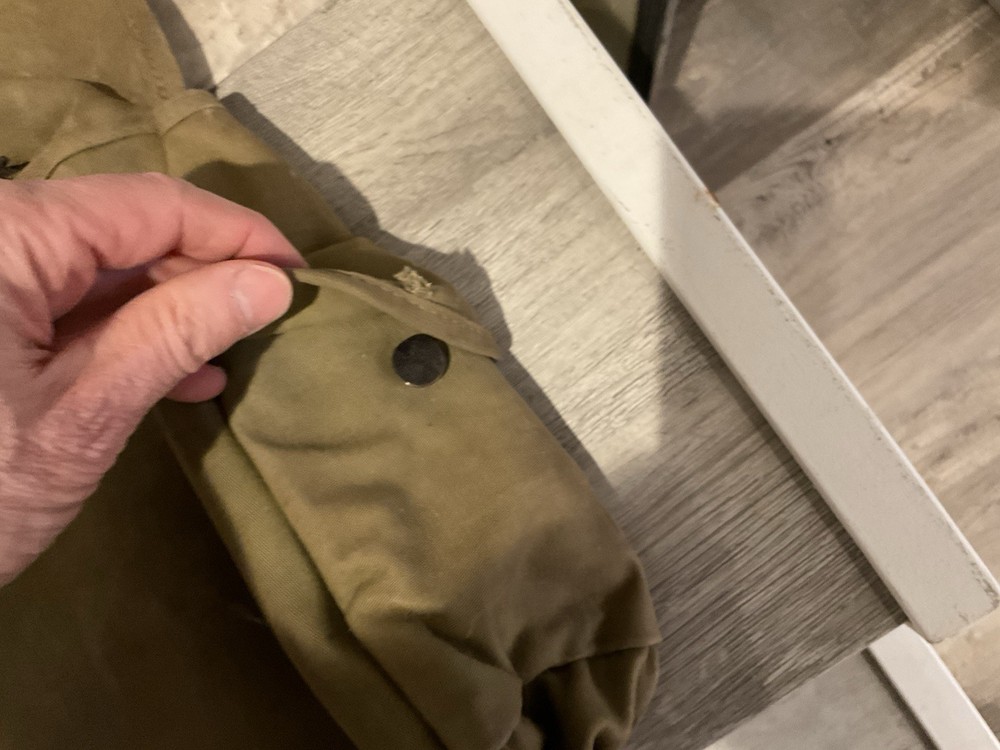 ORIGINAL WWII US 1942 DATED MUSETTE BAG - MARKED / ID’D