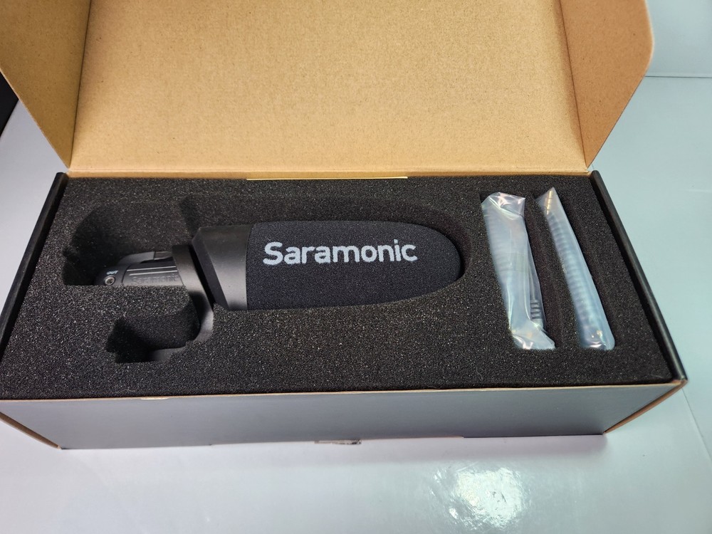 Saramonic CamMic+ Lightweight On Camera Microphone