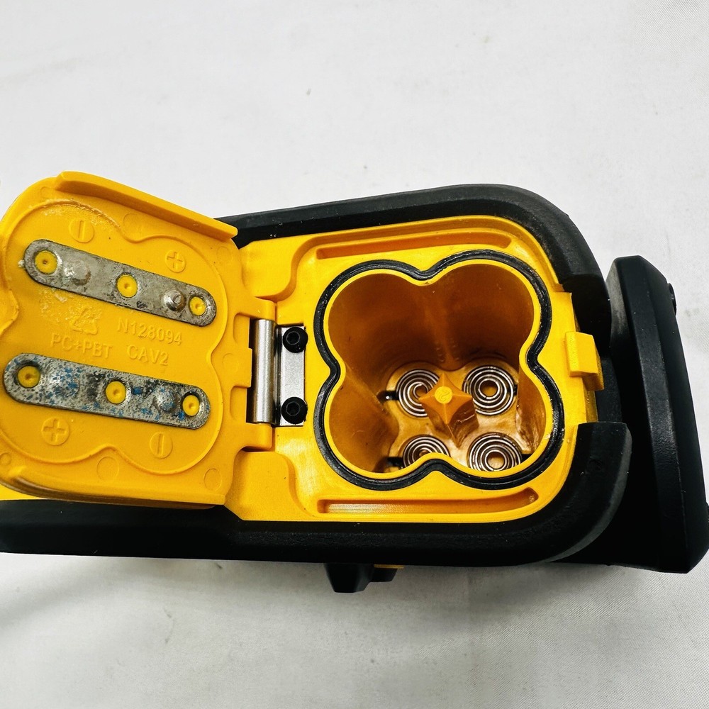 Dewalt DW085 Laser Level READ!! PARTS