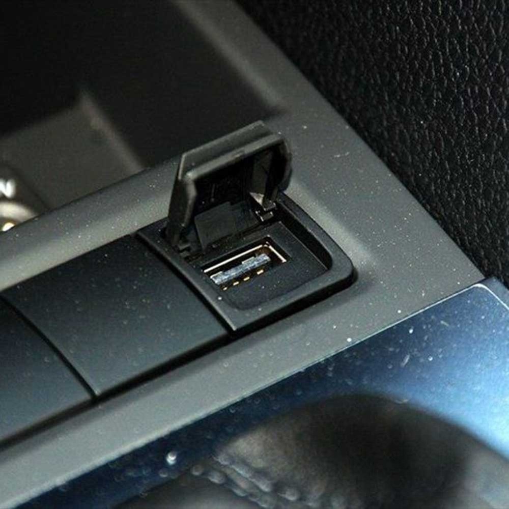 USB Switch Socket for Jetta For Golf MK6 Center Console Part Number 5KD035726A