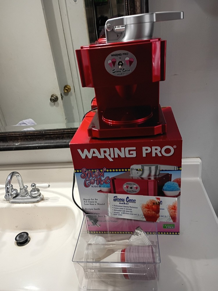 Waring Pro Snow Cone Maker