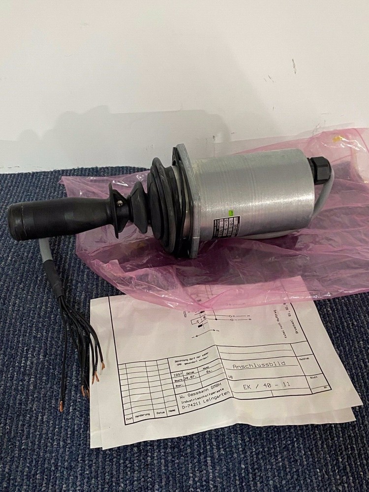 W.GESSMANN GmbH V8/B1 EK/40-11Multi Axis Controller NEW