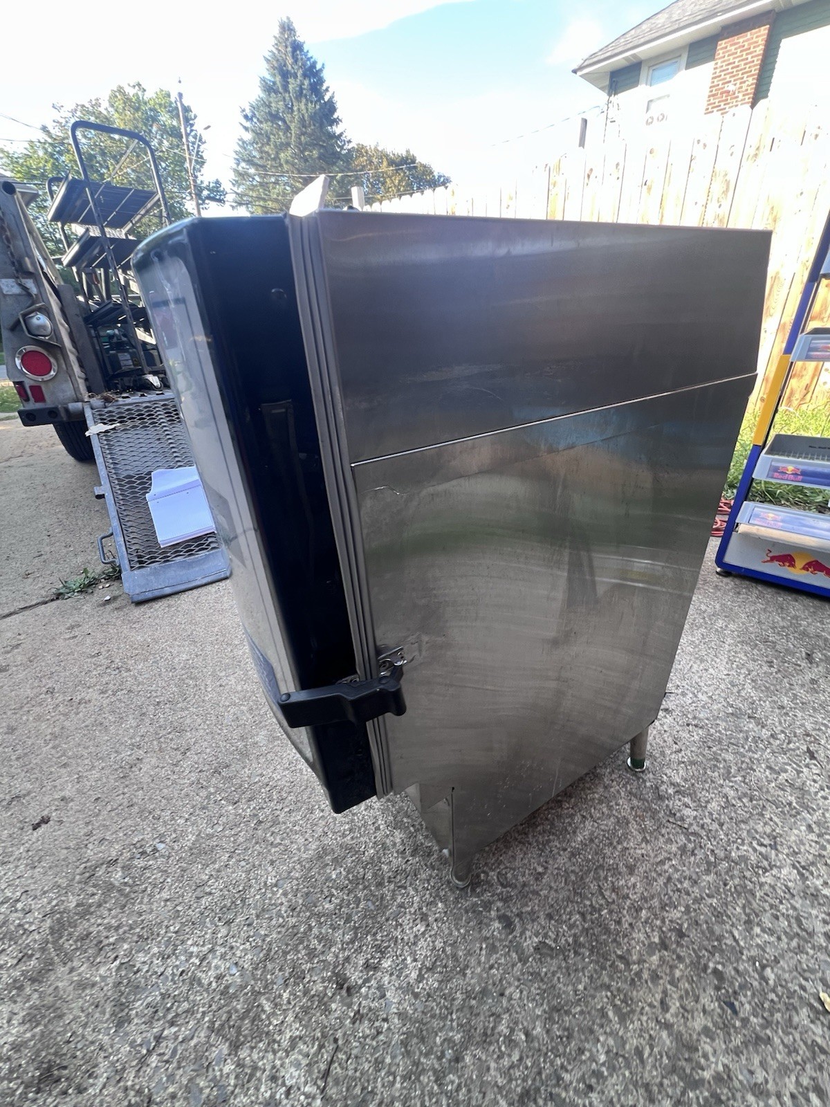 NEW SureShot AC20 Refrigerated Milk/Cream Liquid Dispenser Baskin Robins Branded