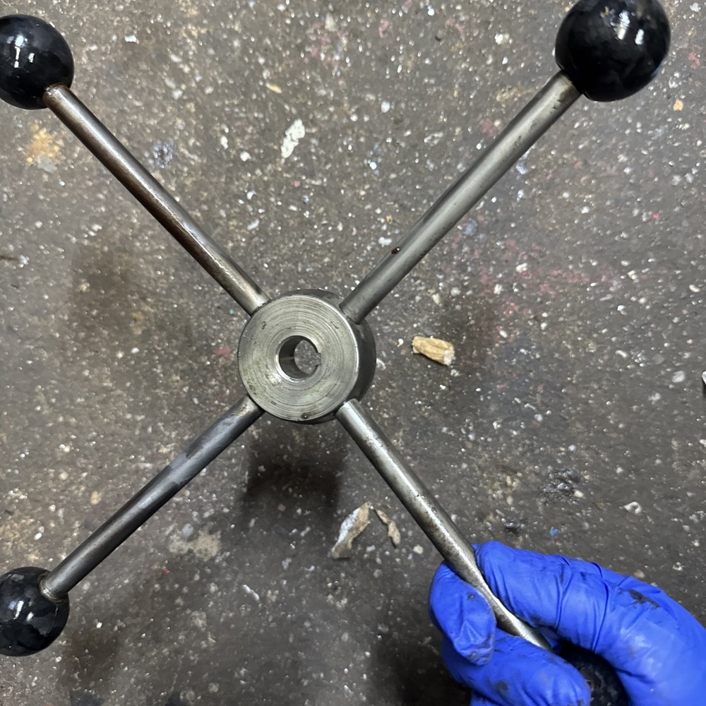 Walker Turner 900 / 1200 Series Drill Press Down Handle / Knobs / Rods 5/8 Bore