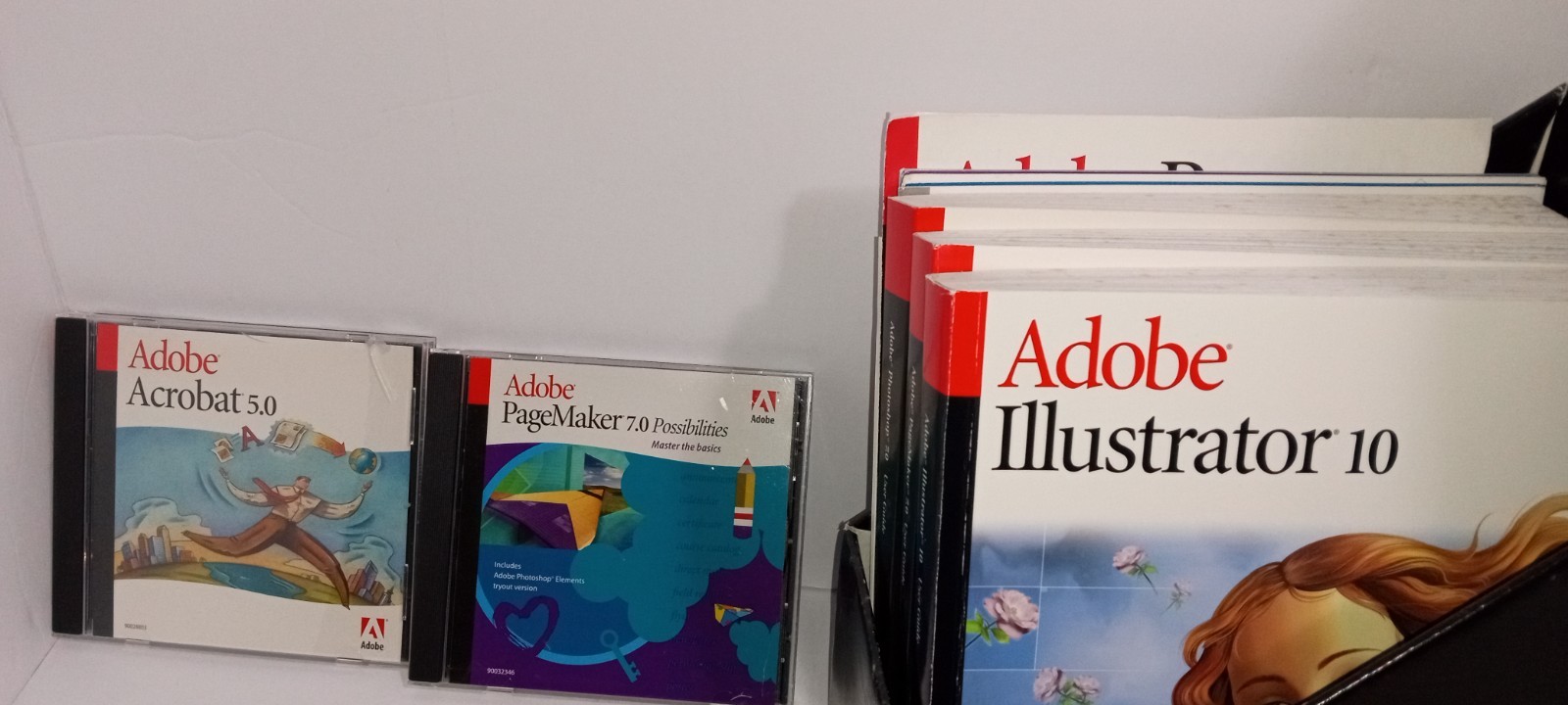 Adobe Publishing Collection - Photoshop, Illustrator, PageMaker, Software Bundle