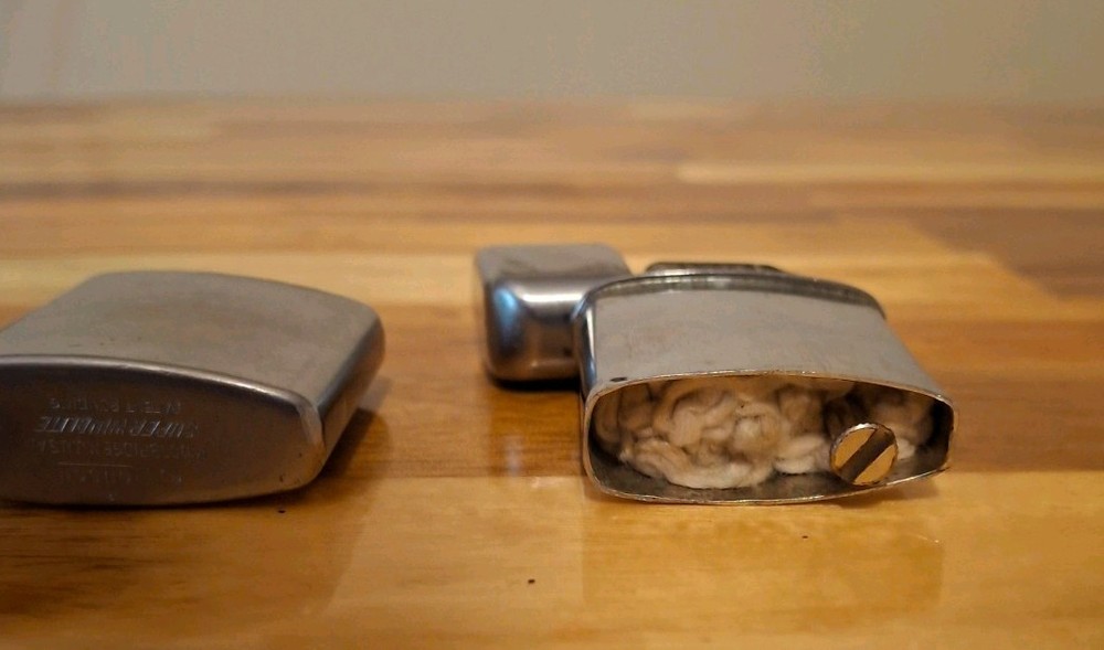 Vintage RONSON SUPER WINDLITE Lighter