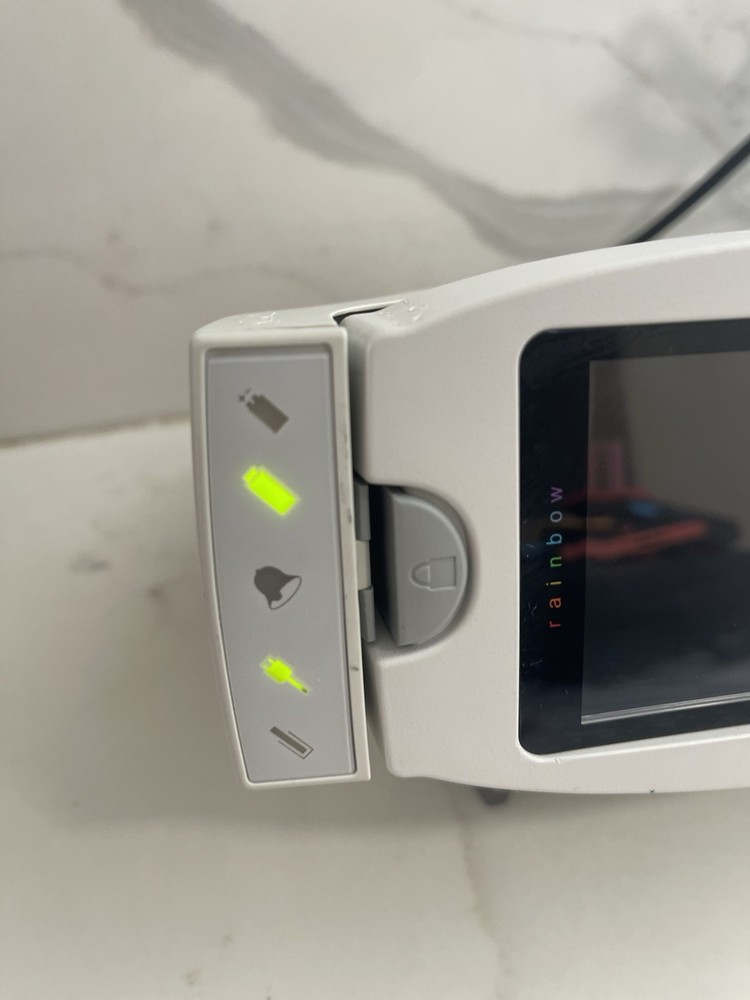 Masimo Radical 7 RAINBOW PulseOximeter No Sensor