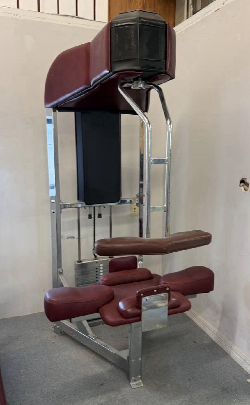 Nautilus 1st generation rotary torso machine