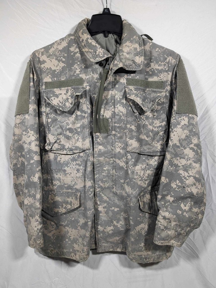 Military Issue Field Jacket Coat Cold Weather Universal Pattern Small Regular