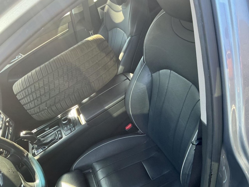 GENESIS 2015 Glove Box 5003540