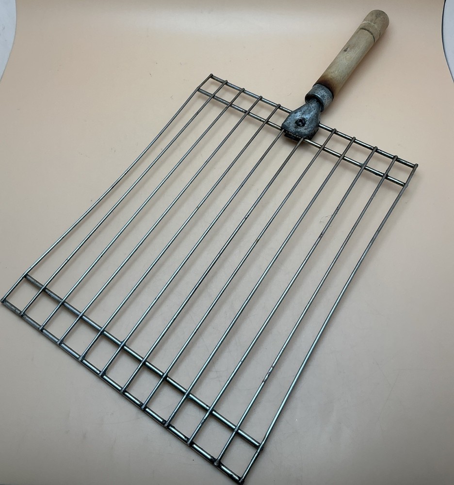 Vintage Campfire / Firepit 9”x7” Manual Grill Grate w/ Handle