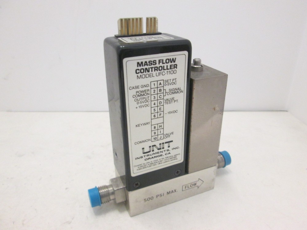 Unit UFC-1100, Mass Flow Controller MFC, O2, 400 SCCM, Used