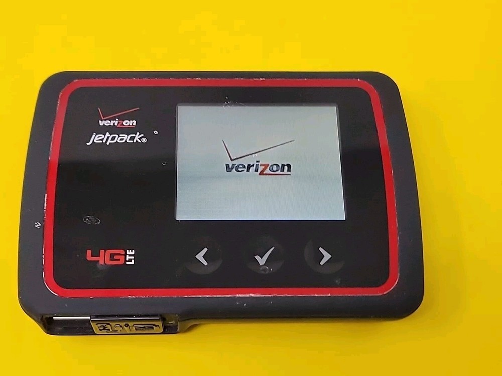 Verizon MiFi Jetpack 4G LTE Mobile Hotspot Electronics Mobile Device Powers On!