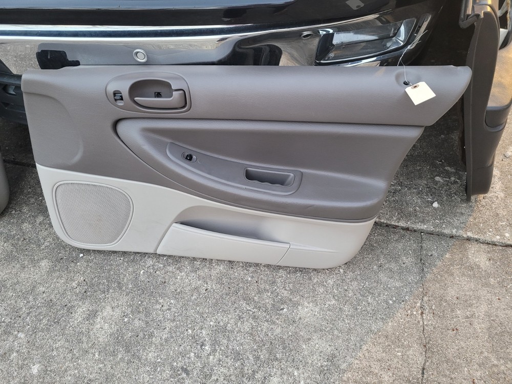 2006 Chrysler SEBRING DOOR PANEL RIGHT PASSENGER FRONT INTERIOR