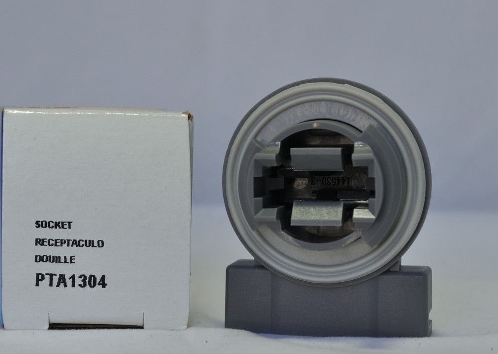 CARQUEST Premium PTA1304 Back Up Light Socket