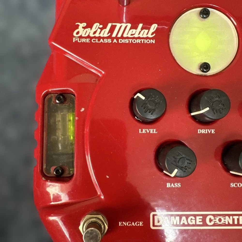 DAMAGE CONTROL Solid Metal distortion effector