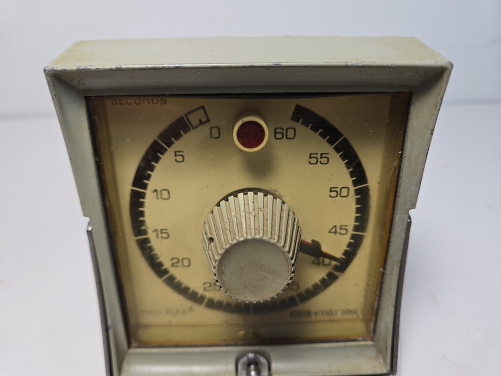 BLISS EAGLE SIGNAL CYCL-FLEX TIMER HP51A6 0-60 SECONDS Untested