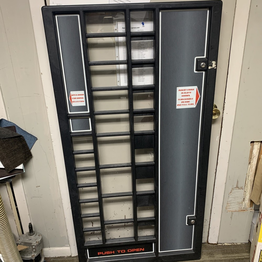 Antares Vending Machine Front Door For Candy And Snacks Dispensing Machine