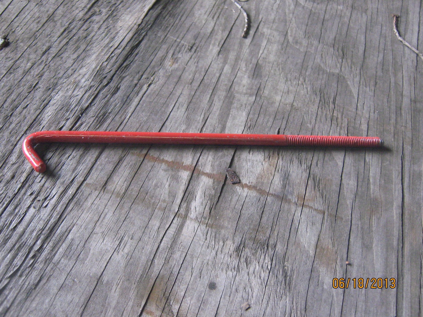 2 Battery Cover Bolt with wing nut for Farmall 706, 1456, & 1466 OEM# 198185A1