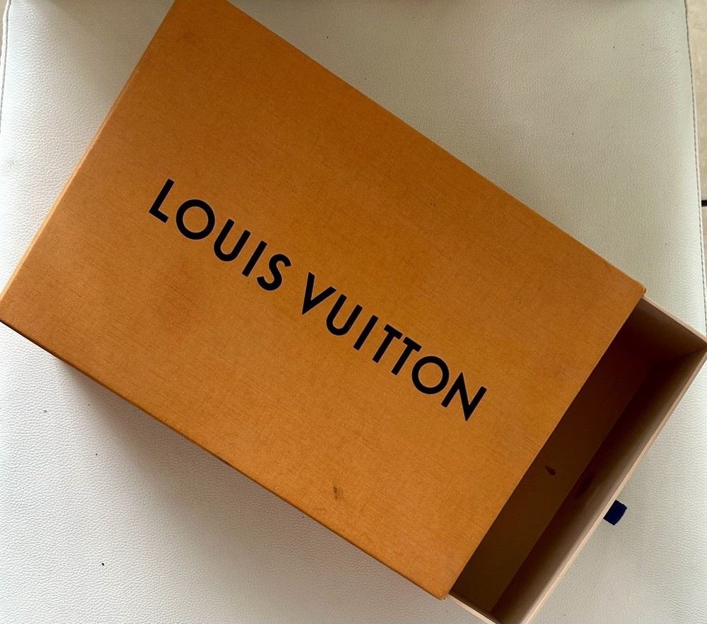 Authentic Louis Vuitton *EMPTY Gold Gift Box