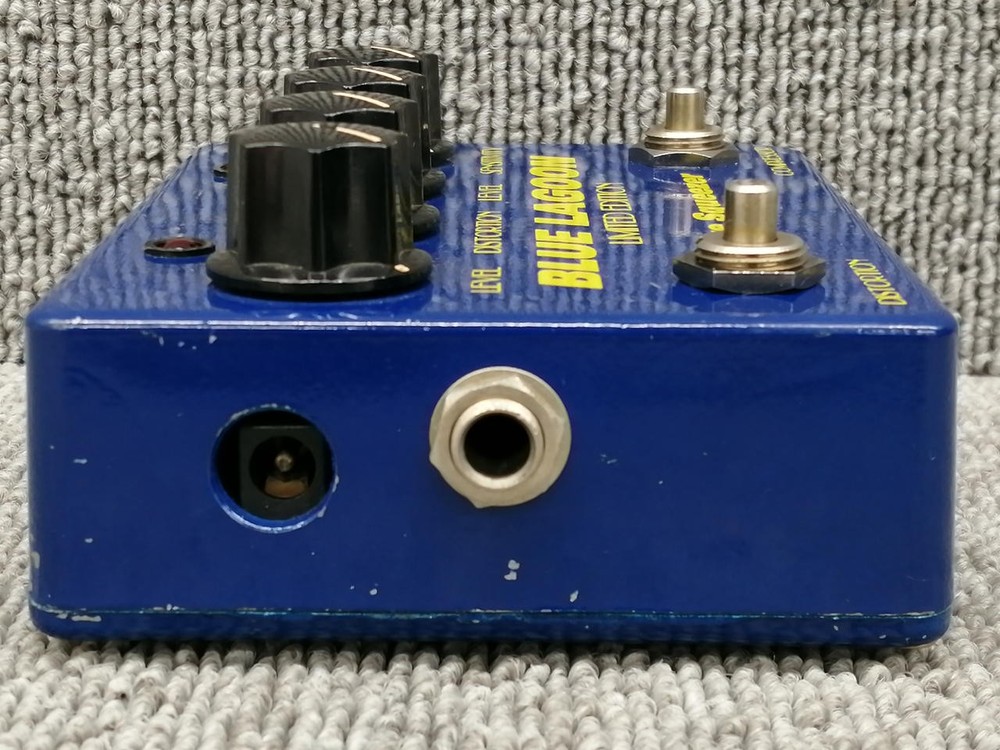 BLUE LAGOON DRIVE SQUEEZER effector