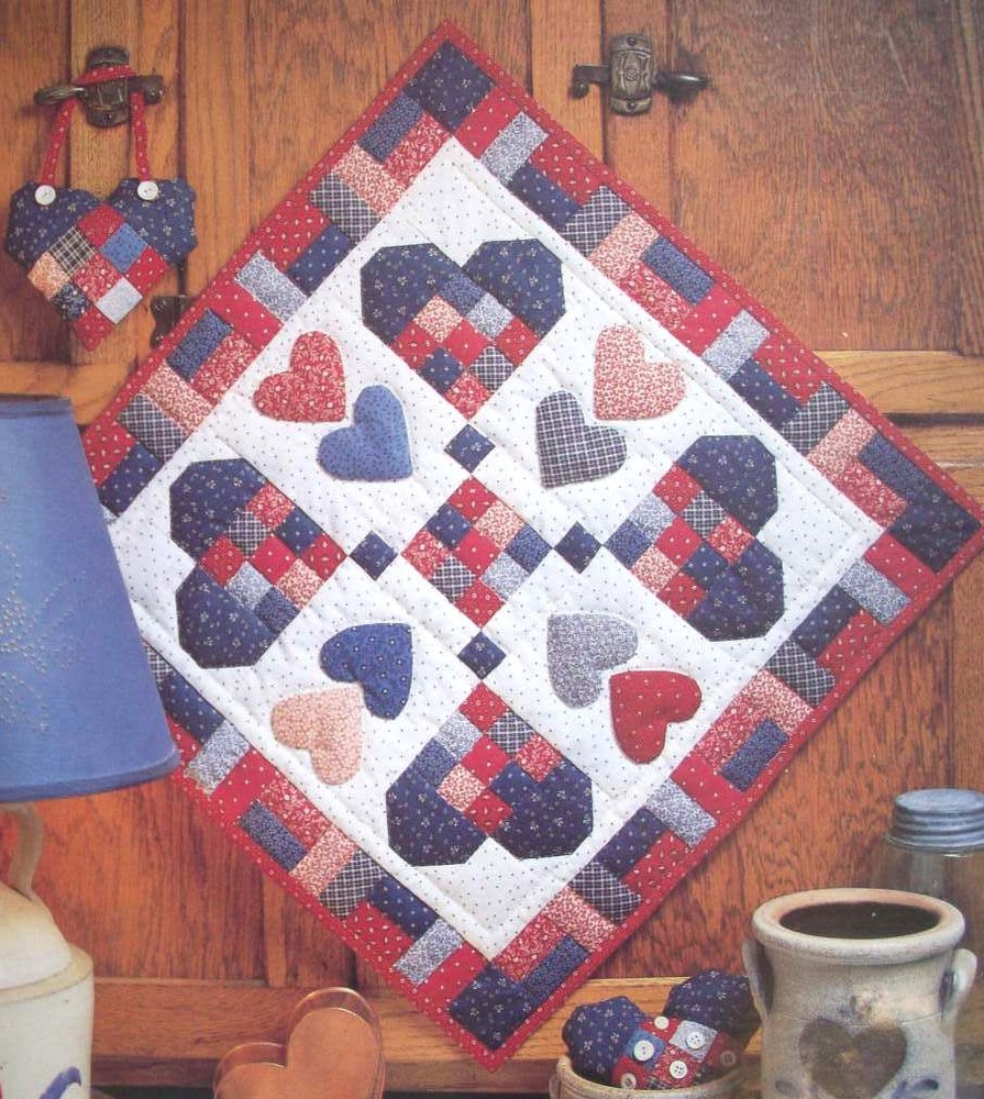 Four Corners Country at Hearts  quilt pattern patchwork 20" by 20"