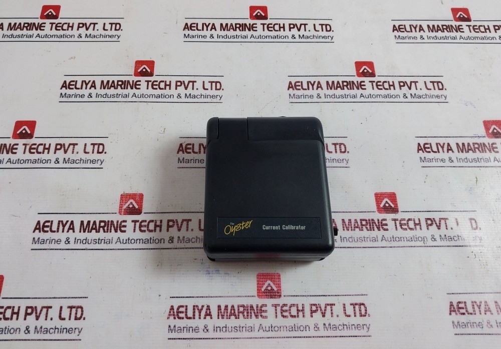 Extech Oyster Series Current Calibrator Adapter E066486 with Case