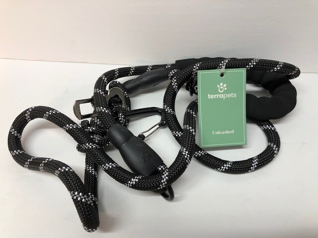 Terrapets Unleashed Dog Leash NWT
