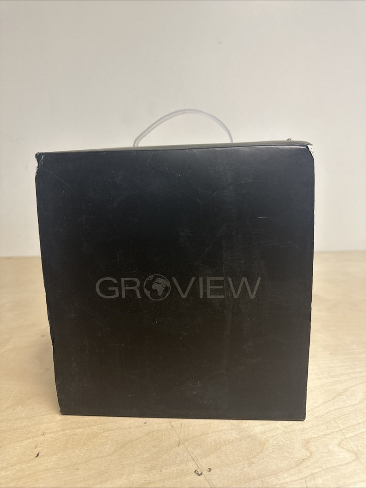 GROVIEW  Projector (Damaged Box)