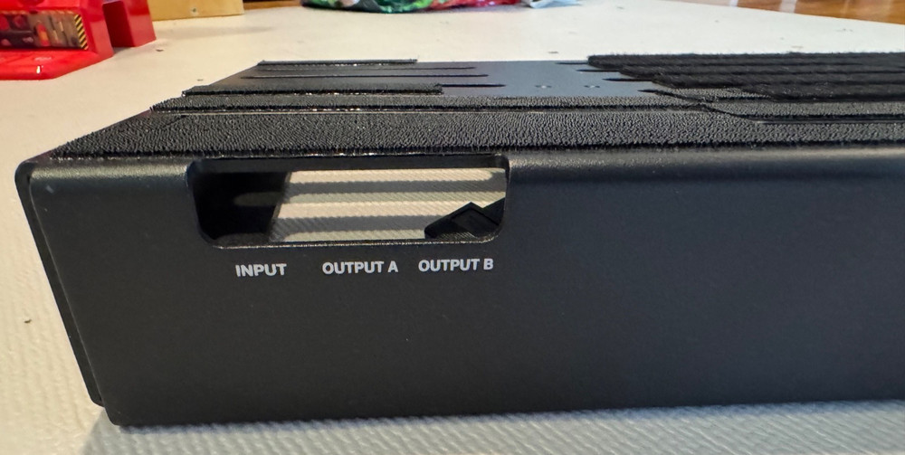 PRE-OWNED | Boss BCB-1000 Pedalboard