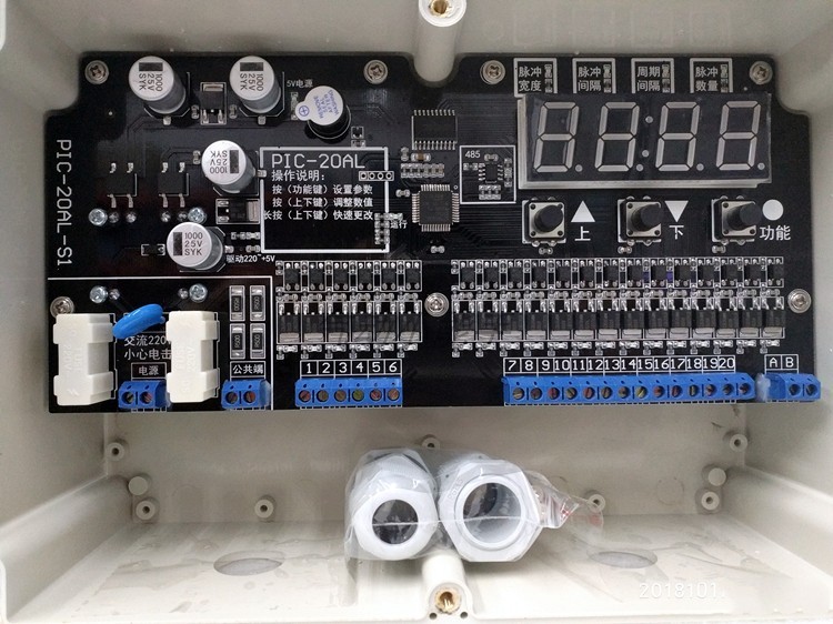 1PCS NEW FOR PIC-20AL Programmable Pulse Controller Input AC220V Output DC24V