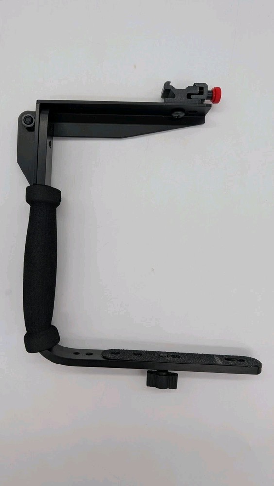 Quick Flip 350 (310-635) Flash Bracket for medium Format Cameras