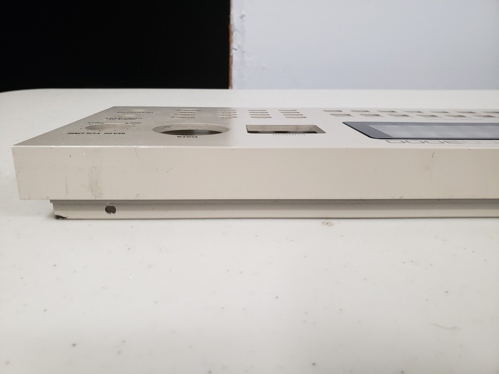 Akai sampler CD3000 faceplate