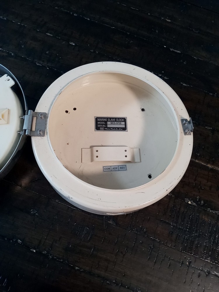 Marine Radio Co., Ltd. Clock