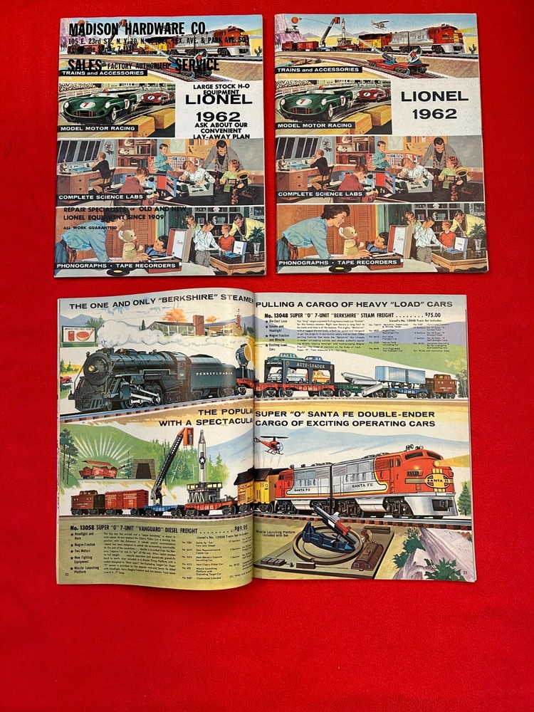 ORIGINAL LIONEL POSTWAR 1962 CONSUMER TRAIN CATALOG IN C8/9 CONDITION