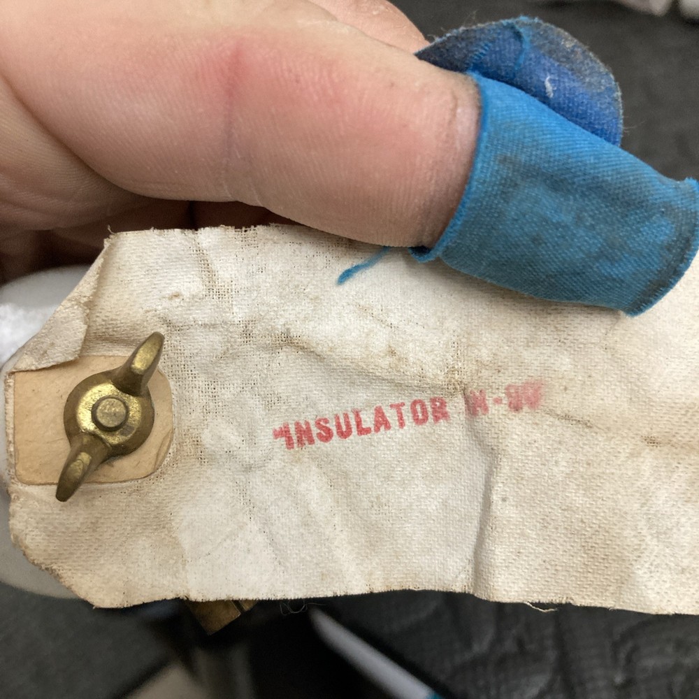 Large Feedthru Insulator For Antenna 1 Piece