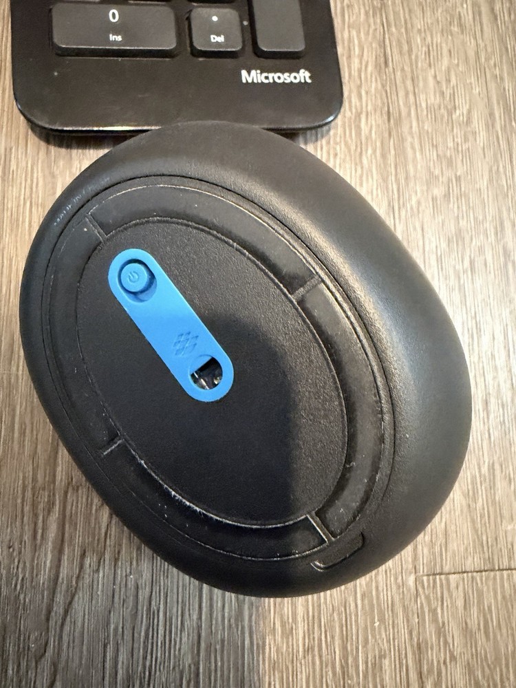 Microsoft Sculpt Ergonomic Keyboard Mouse & Numeric Pad-Set with USB Dongle