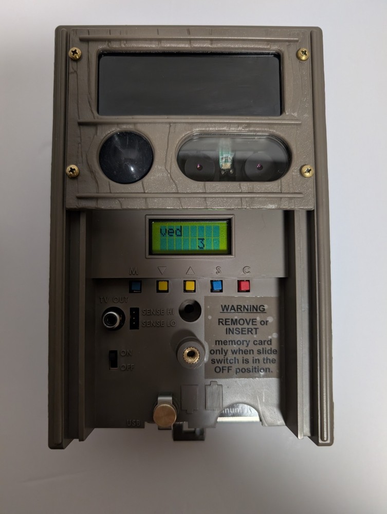 Cuddeback Digital Scouting Camera Hunting Trail Camera NF4300 Tested