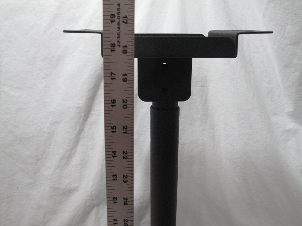 (1) NEW Genuine HP Projector Ceiling Mount Black Adjustable L1630A