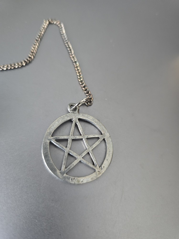 Kheops Dowsing Pendulum Metal Pendulum w/ Pentacle Charm Box