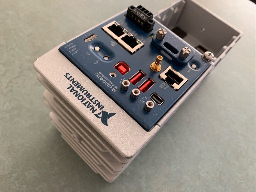 National Instruments compactDAQ cDAQ-9132 4-Slot Chassis Linux RT