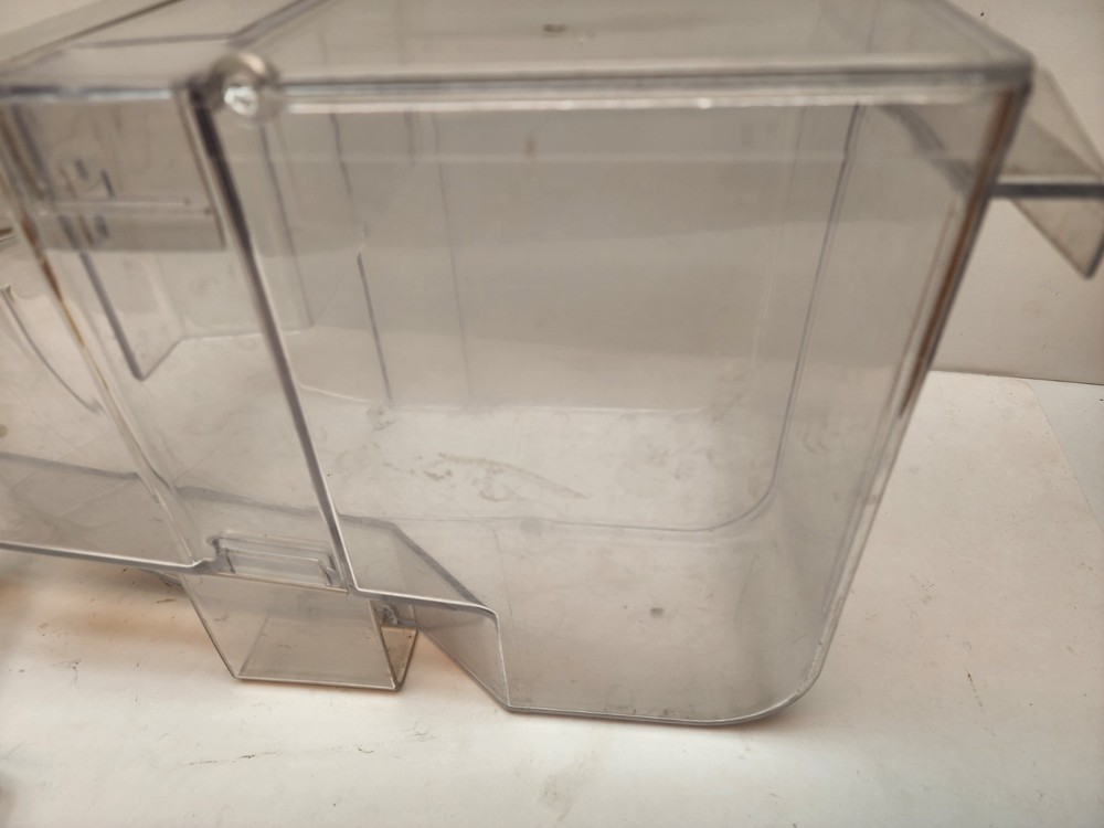 Radeus Systems Model 9" x 13" Bulk Dispenser with scoop