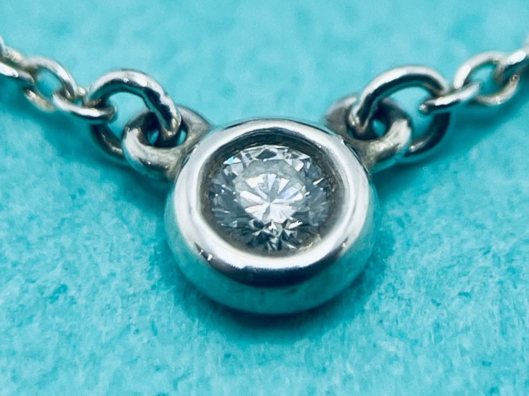 h887 Excellent condition Tiffany & Co. By the Yard diamond necklace, sterling