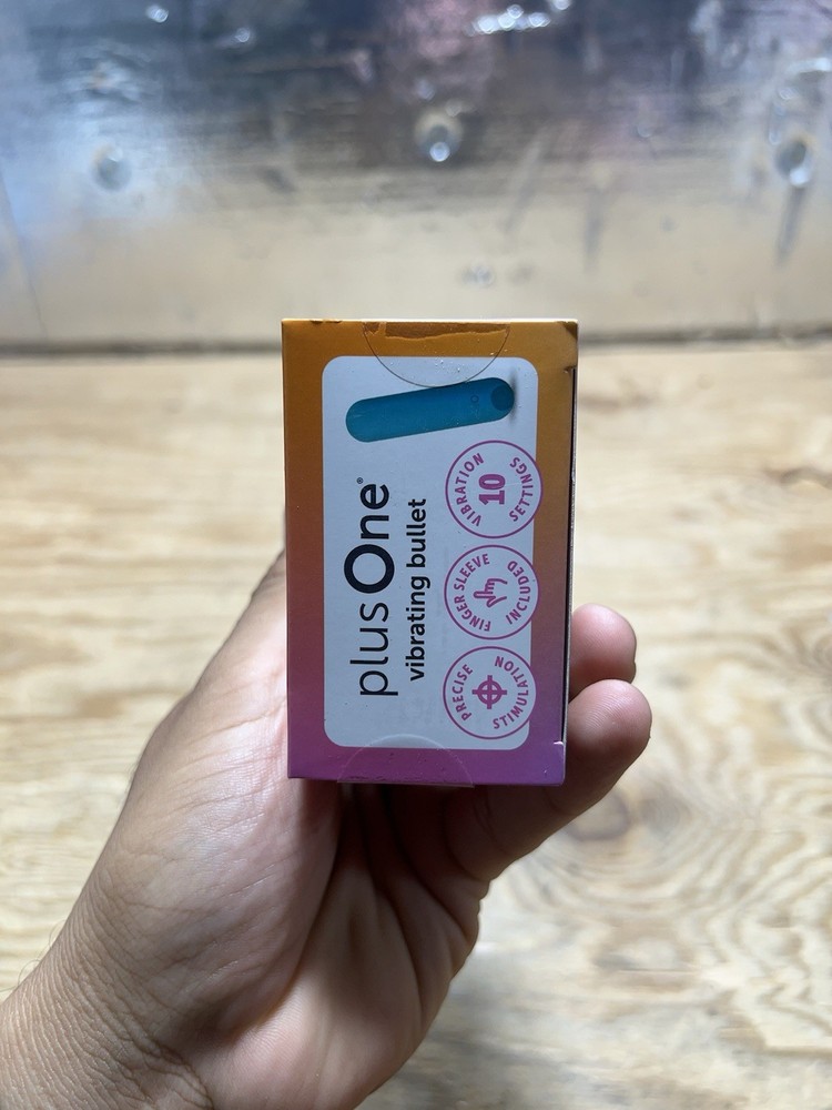 PlusOne Vibrating Bullet 10 Different Vibration Settings Sealed