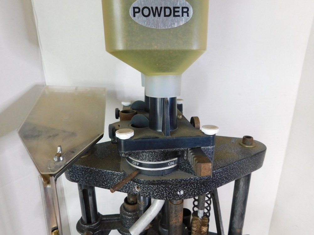 Ponsness Warren Platinum 2000 Reloading Reloader Platform, 4/73