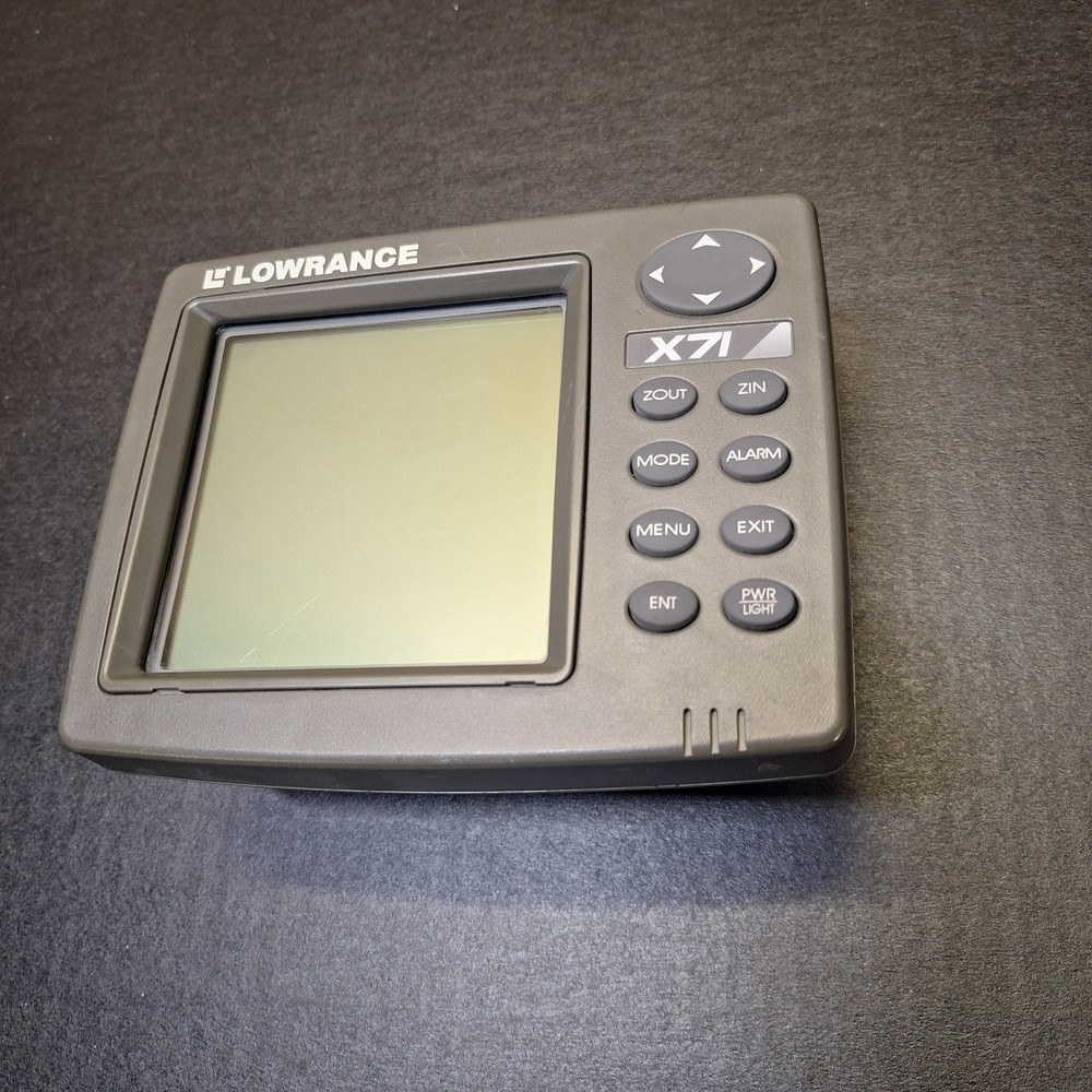 Lowrance X71 Head Unit