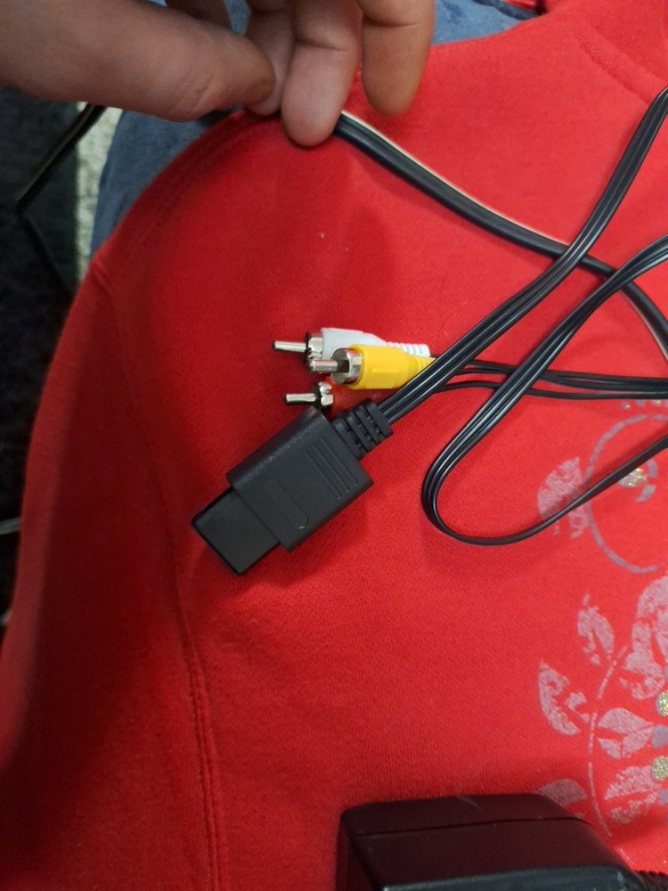 Nintendo 64 N64 System / Console Bundle + Cables + OEM Atomic silver Controller