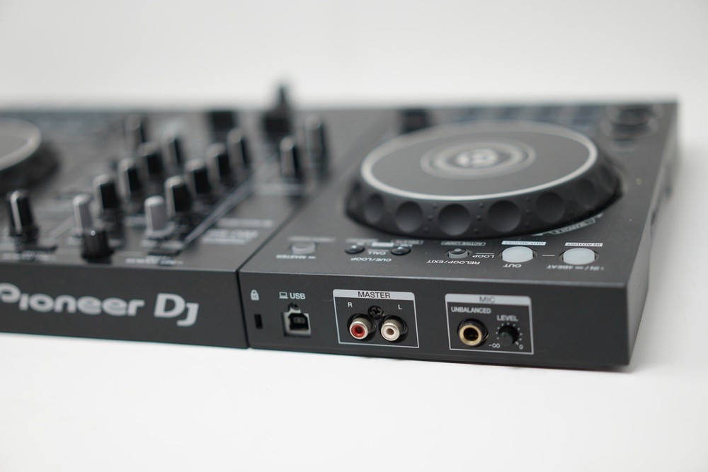 Pioneer DDJ-400 DJ Controller — Excellent Condition