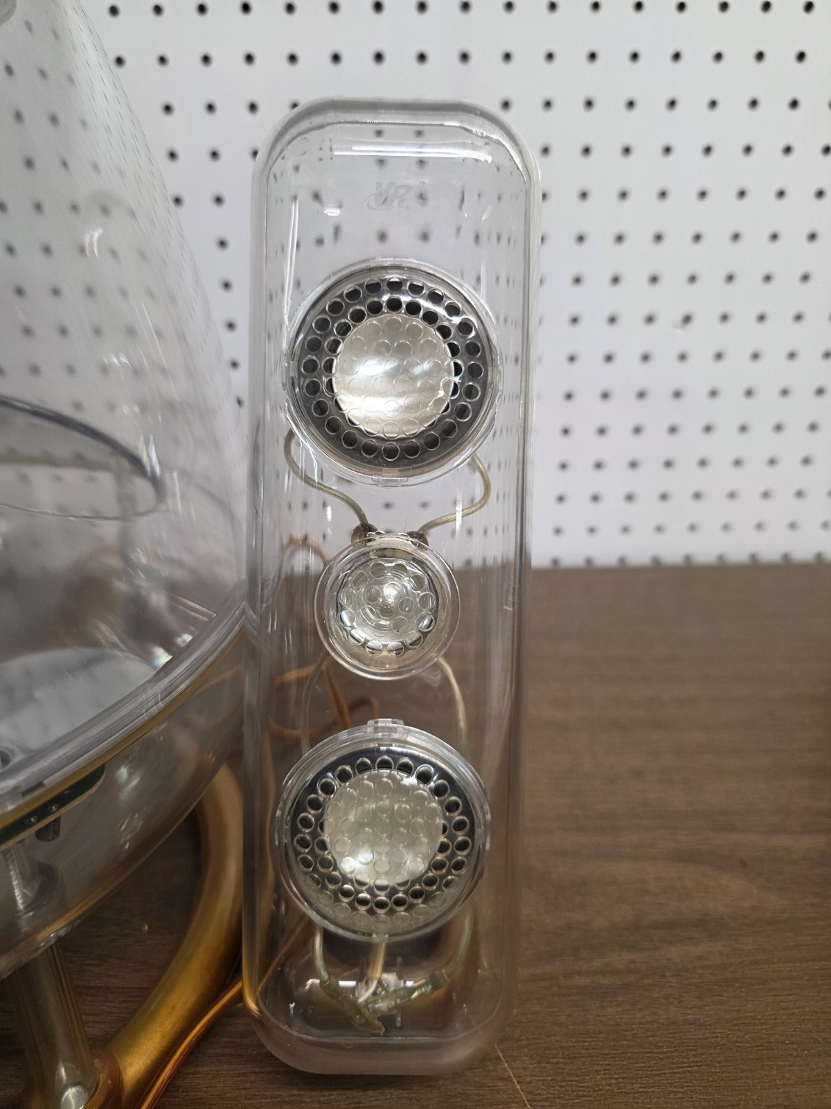 Virtual Reality Sound Labs VR3 Retro Clear Sound System Speakers Tested Working